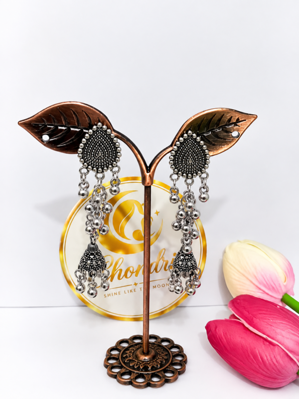 Leaf Cascade Long Jhumka