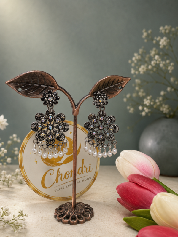 Rajpata Floral Pearl Jhumka