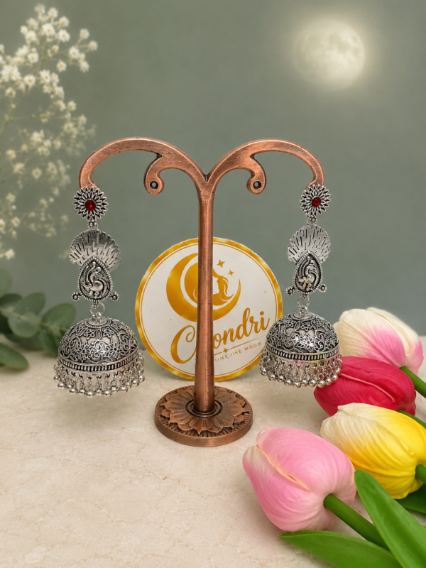 Mayur Nakshi Dome Jhumka