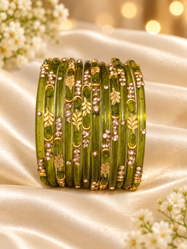 Crystal Leaf Glass Bangle Set
